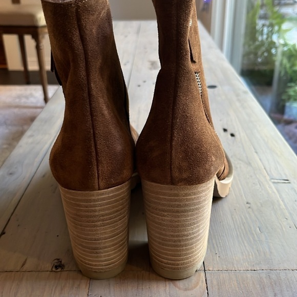 New Paul Green Sloan Bootie in Soft Toffee Suede Size UK 8, US 10.5 - Picture 7 of 12